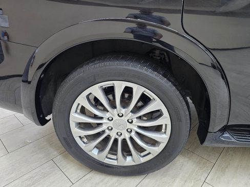 Used 2017 INFINITI QX80 4WD w/ Deluxe Technology Package image 42