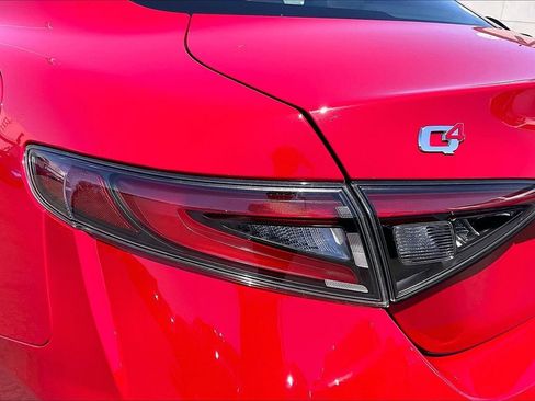 Used 2024 Alfa Romeo Giulia Ti AWD/4WD image 13