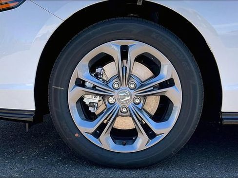 New 2025 Honda Accord EX-L image 13