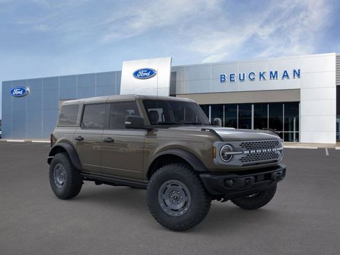 Used 2025 Ford Bronco Badlands image 1