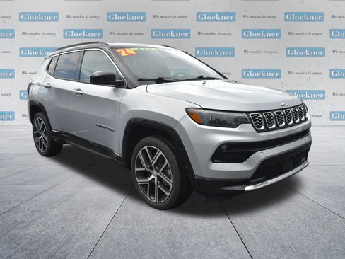 Used 2024 Jeep Compass Limited w/ Elite Group AWD/4WD image 3