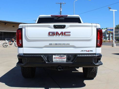 Used 2024 GMC Sierra 1500 AT4X AWD/4WD image 36