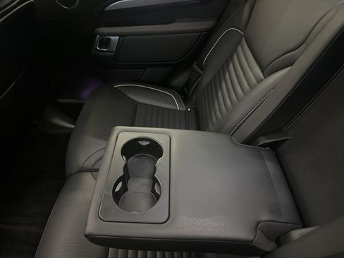 Used 2022 Land Rover Discovery HSE R-Dynamic image 29