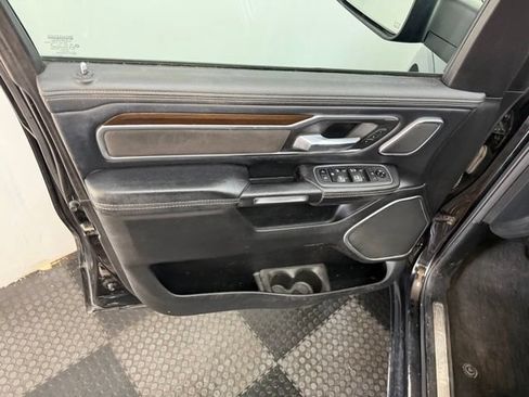 Used 2022 RAM 1500 Laramie AWD/4WD image 23