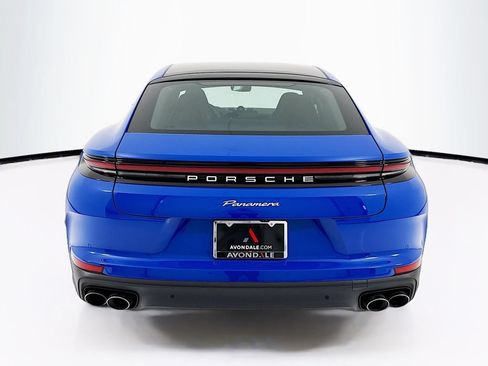Certified 2025 Porsche Panamera RWD image 10