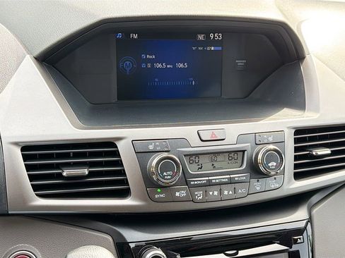 Used 2016 Honda Odyssey EX-L image 14