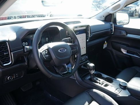 New 2025 Ford Ranger Lariat w/ Trailer Tow Package image 16