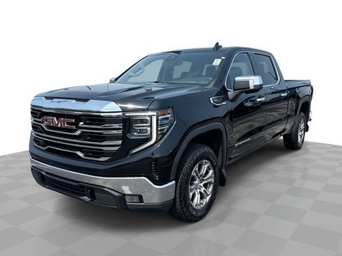 Used 2022 GMC Sierra 1500 SLT w/ Max Trailering Package AWD/4WD image 1