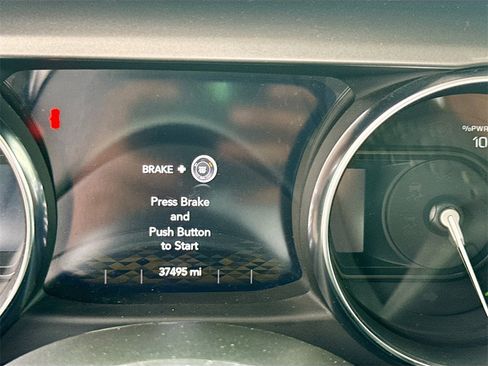 Used 2023 Jeep Wrangler Unlimited w/ Cold Weather Group image 13