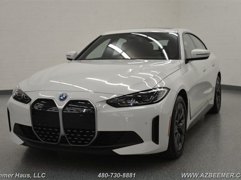 Used 2023 BMW i4 eDrive35 w/ Premium Package RWD image 1