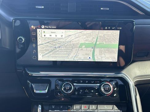 Certified 2024 GMC Sierra 2500 Denali Ultimate image 37