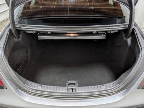Used 2018 Mercedes-Benz E 43 AMG 4MATIC Sedan image 23