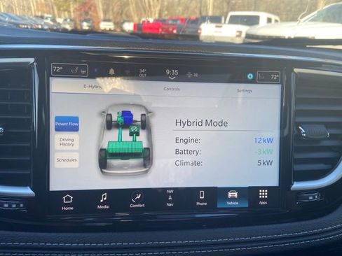 New 2023 Chrysler Pacifica Limited w/ S Appearance Package FWD image 20