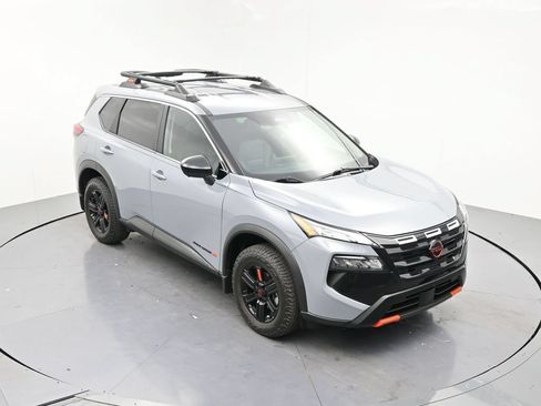 Used 2026 Nissan Rogue SV AWD/4WD image 15