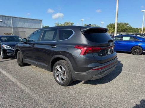Used 2023 Hyundai Santa Fe SE FWD image 4