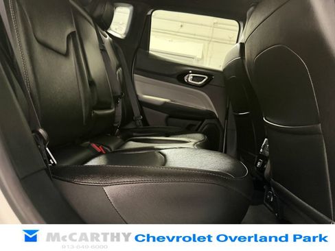 Used 2025 Jeep Compass Limited AWD/4WD image 27