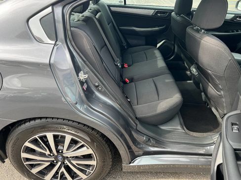 Used 2018 Subaru Legacy 2.5i Premium AWD/4WD image 23