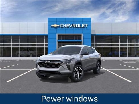 New 2026 Chevrolet Trax RS w/ Driver Confidence Package FWD image 9