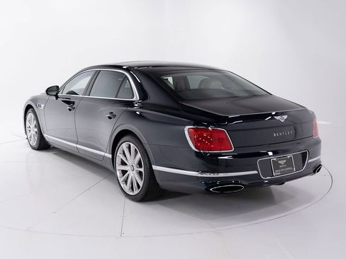Used 2020 Bentley Flying Spur W12 AWD/4WD image 3