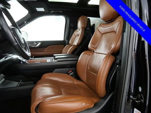 Used 2019 Lincoln Navigator L Reserve AWD/4WD image 18