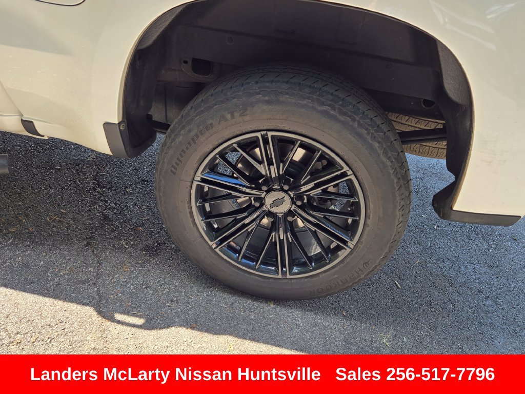 Used 2020 Chevrolet Silverado 1500 RST w/ Texas Edition AWD/4WD image 12
