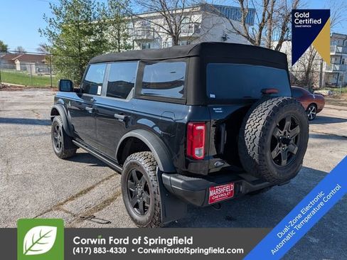 Used 2022 Ford Bronco Black Diamond image 4