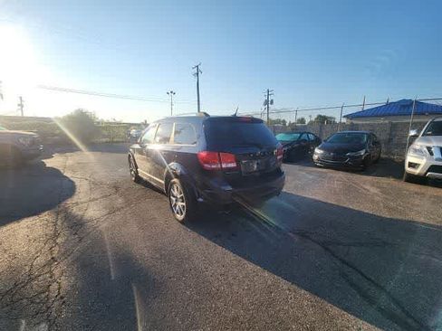 Used 2011 Dodge Journey SXT w/ Trailer Tow Prep Group FWD image 25