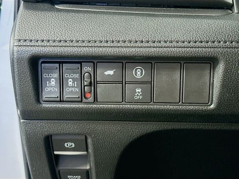 Used 2023 Honda Odyssey EX-L image 10