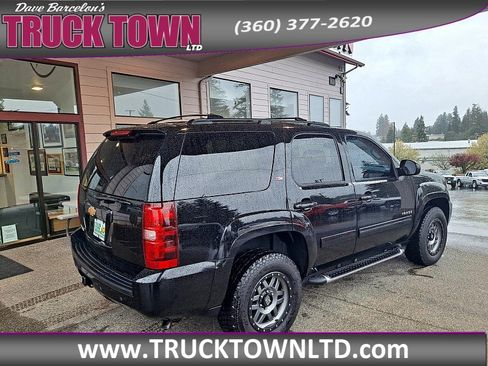 Used 2013 Chevrolet Tahoe LT image 3