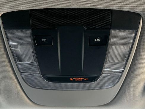 Certified 2025 Kia Sportage LX image 39