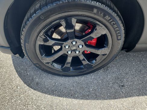 Used 2022 Ford Explorer ST w/ ST Street Pack RWD image 9