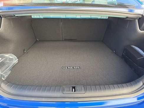 Used 2025 Genesis G70 2.5T w/ Sport Prestige Package image 12
