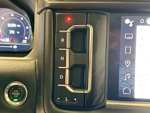 Certified 2023 GMC Yukon Denali w/ Denali Reserve Package AWD/4WD image 17