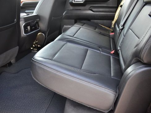 Certified 2023 GMC Sierra 1500 Denali image 9