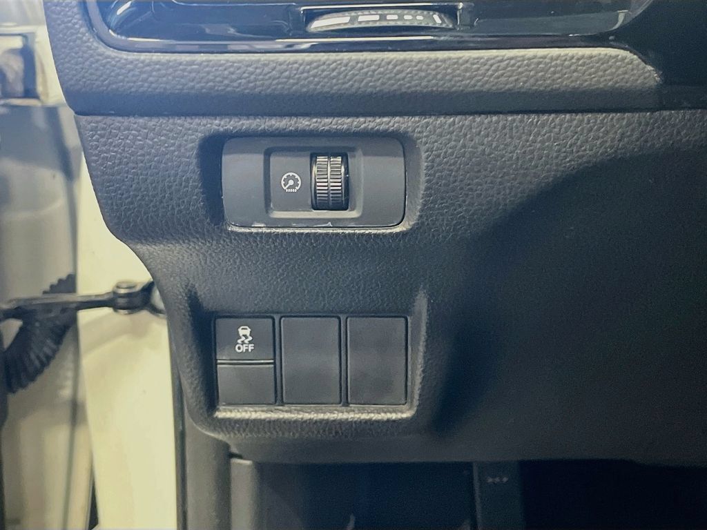 Used 2025 Honda Civic Sport image 10