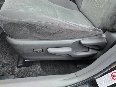 Used 2012 Toyota Prius V Three FWD image 25
