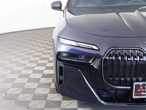 Used 2025 BMW 740i xDrive image 16