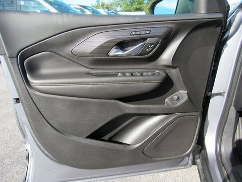 Used 2018 GMC Terrain SLT w/ Preferred Package image 10