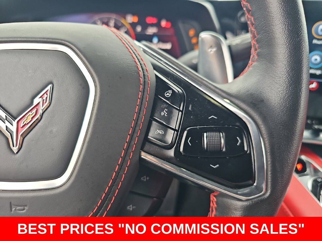 Used 2022 Chevrolet Corvette Stingray Premium Conv w/ Z51 Performance Package RWD image 17