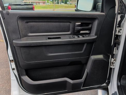 Used 2016 RAM 1500 Tradesman w/ Popular Equipment Group AWD/4WD image 29