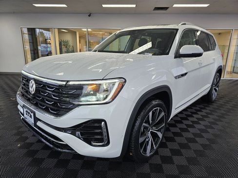 New 2026 Volkswagen Atlas SEL Premium R-Line image 8