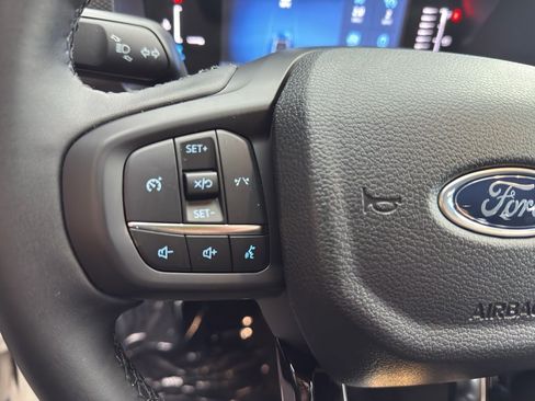 New 2025 Ford Ranger XLT w/ Equipment Group 301A High AWD/4WD image 18