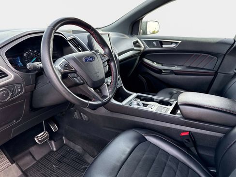 Used 2022 Ford Edge ST-Line image 34