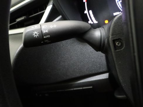 Certified 2026 Toyota Corolla LE FWD image 23