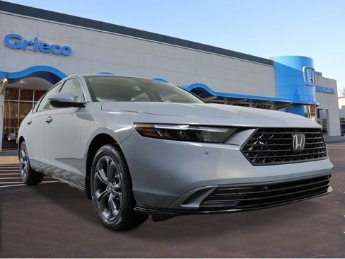 New 2026 Honda Accord EX-L image 7