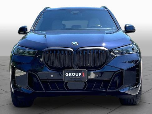 Used 2024 BMW X5 xDrive40i w/ M Sport Package AWD/4WD image 3