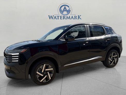 New 2026 Nissan Kicks SV w/ SV Premium Package FWD image 1