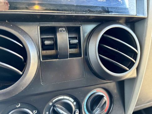 Used 2009 Jeep Wrangler X AWD/4WD image 26