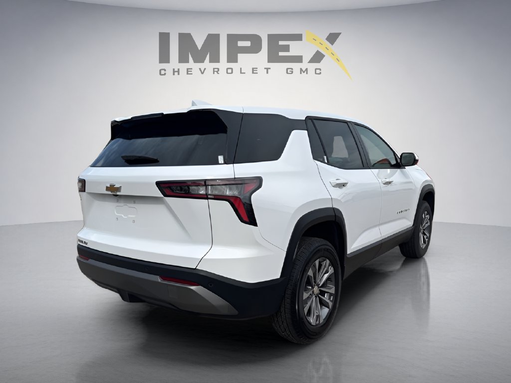 Used 2026 Chevrolet Equinox LT FWD image 5