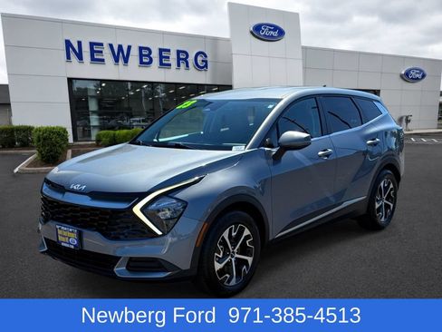 Used 2023 Kia Sportage EX FWD image 1